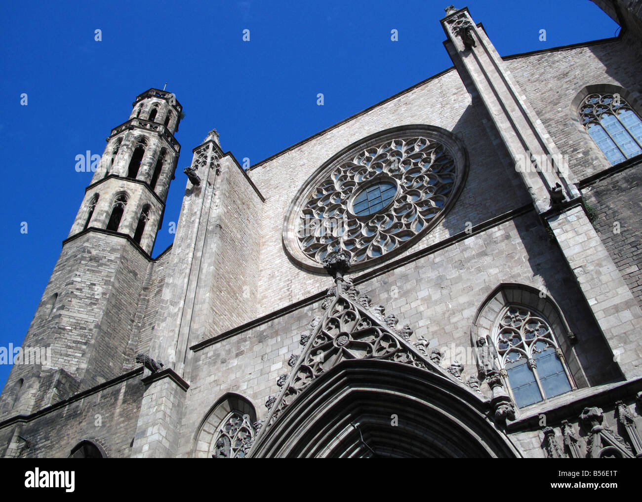 Basilica de santa maria del mar hi-res stock photography and images - Alamy