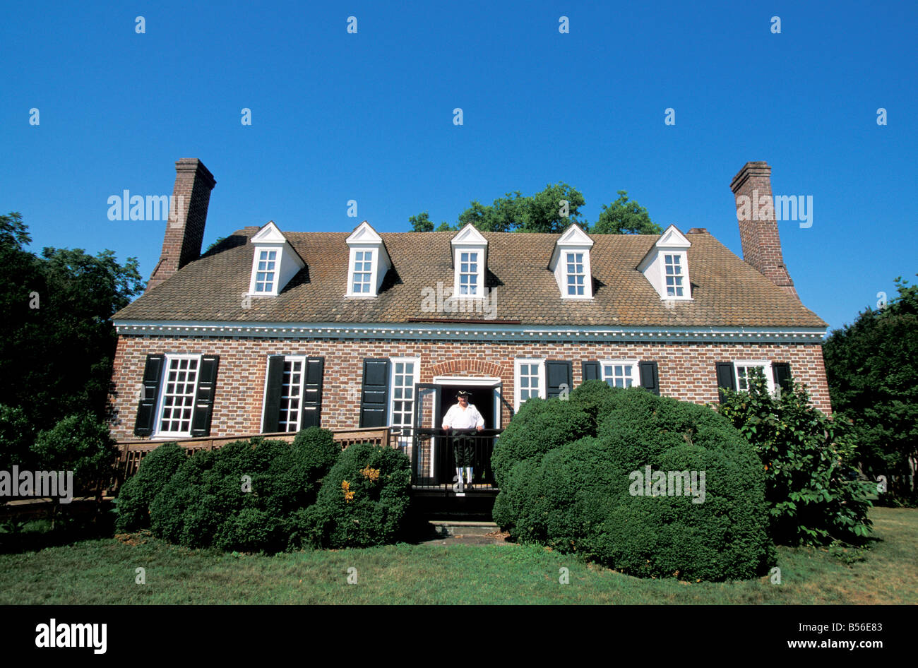 George Washington Birthplace National Monument man in colonial dress costume virginia Stock Photo