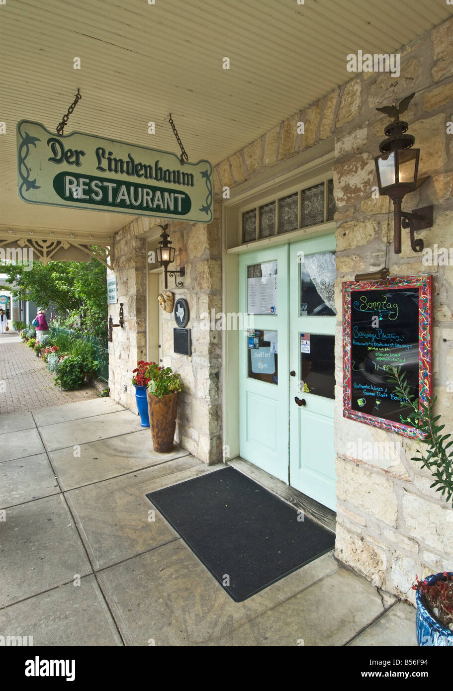 Texas Hill Country Fredericksburg Der Lindenbaum german cuisine restaurant Stock Photo