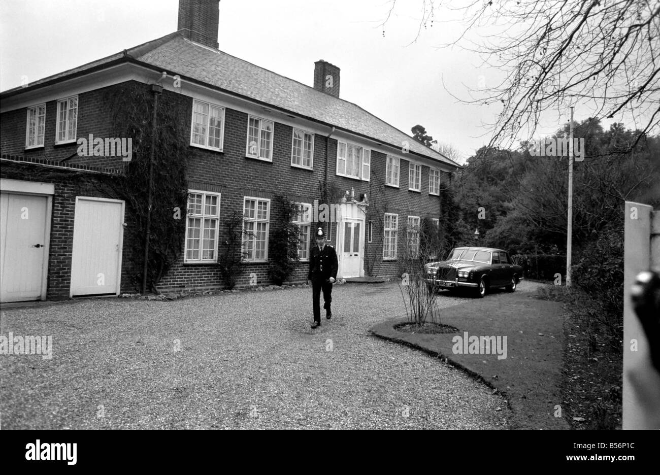 Scotland Yard today started a massive hunt for Mrs. Muriel McKay wife