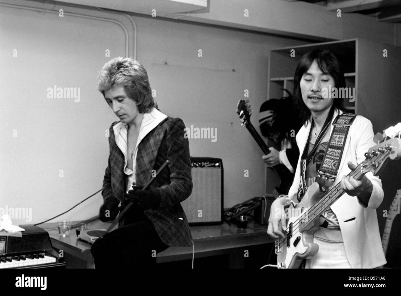 Rod Stewart and the Faces concert in USA. The band practice before ...