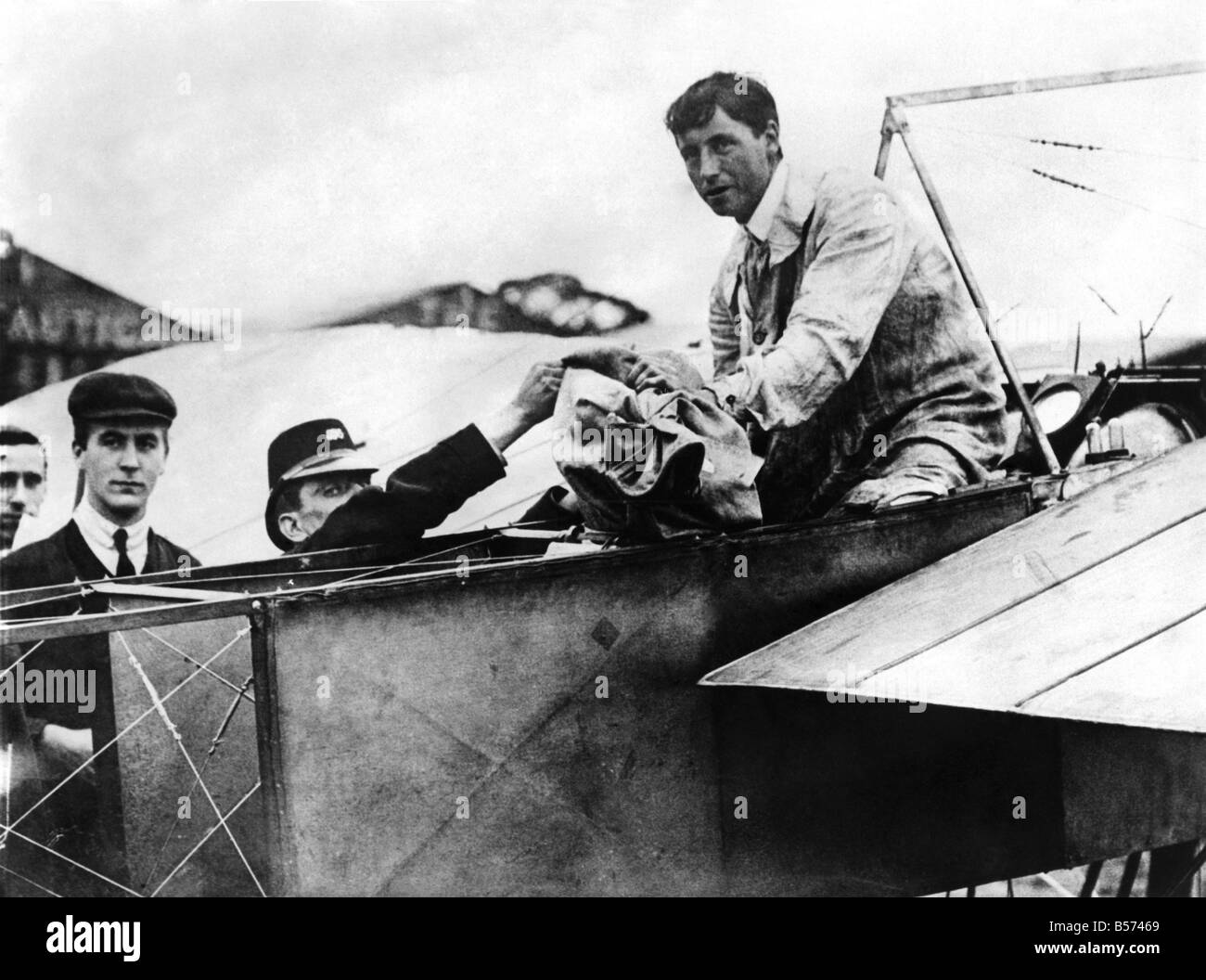 The aeroplane which took the first air mail at Hendon. September 1911 ...