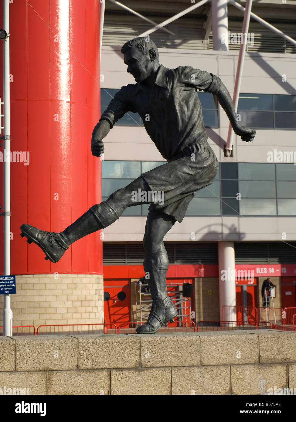 Statue of soccer player Wilf Mannion outside the stadium of Middlesbrough Football Club at Riverside Middlesbrough Cleveland UK Stock Photo