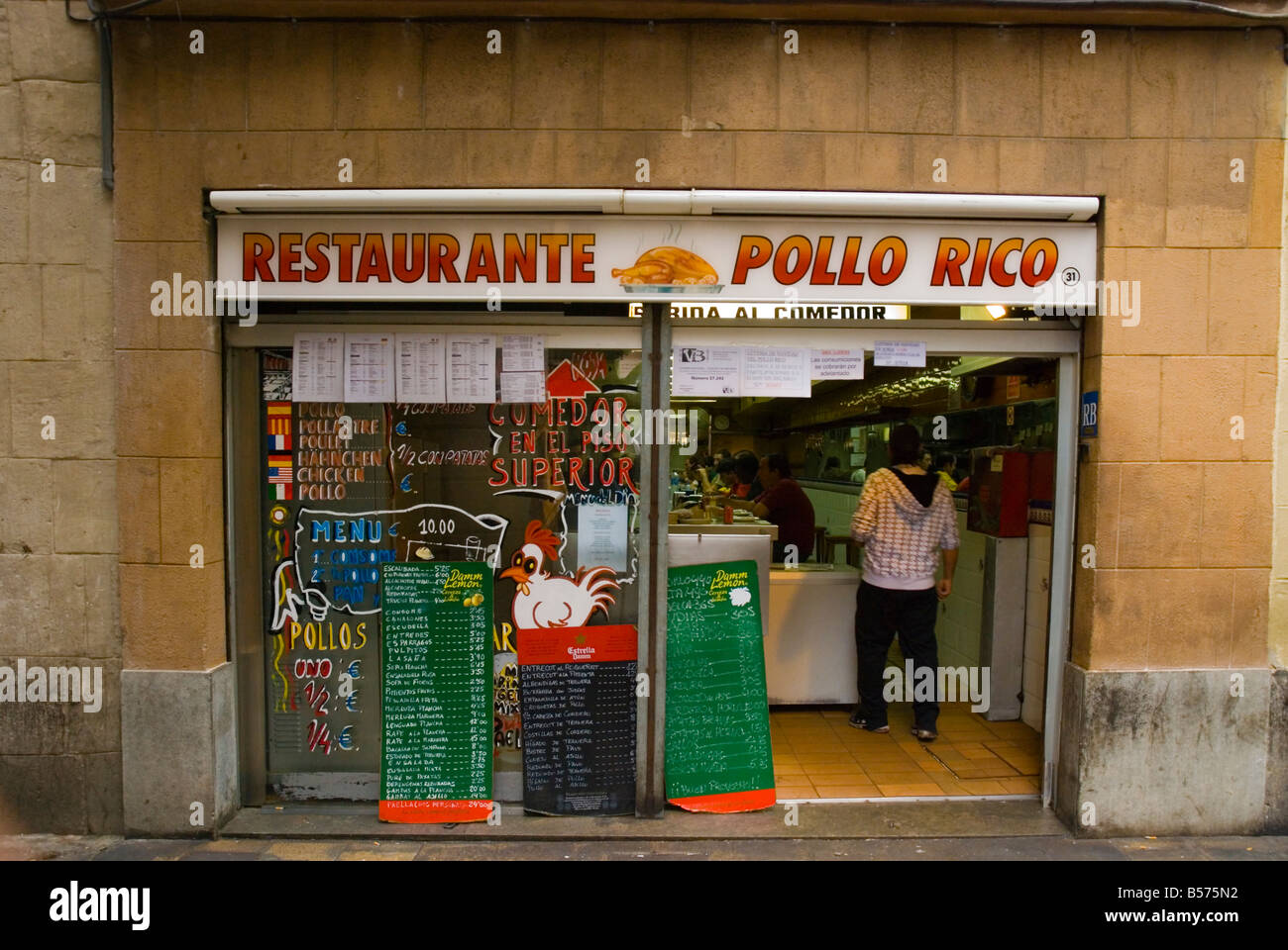 El raval restaurant High Resolution Stock Photography and Images - Alamy