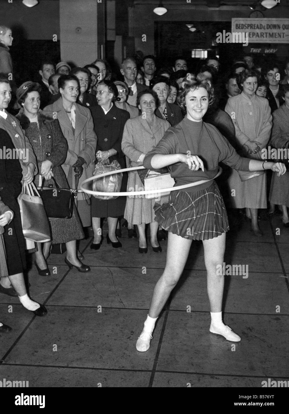 Hula Hoops in Manchester circa 1959. P005253 Stock Photo