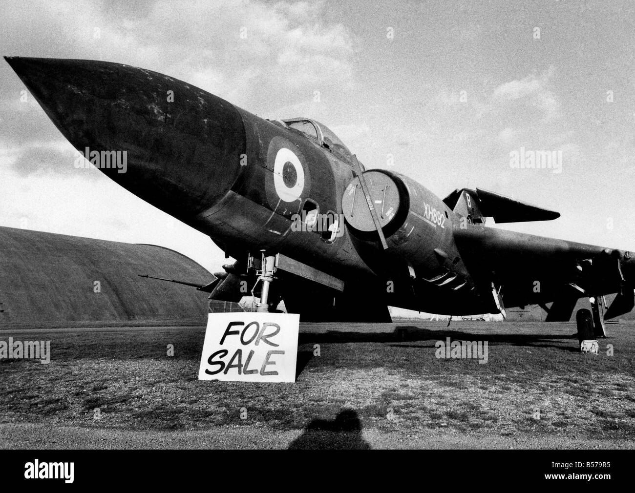 R.A.F. Colerne, Wiltshire, sell off their museum planes. The station is closing at the end of the year. 1976. A Gloster Javelin Stock Photo