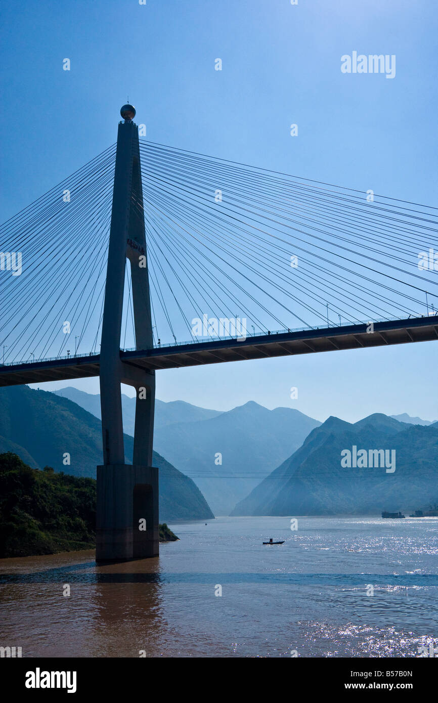 Suspension Bridge Over The Yangzi River At Badong In The Three Gorges Stock Photo Alamy