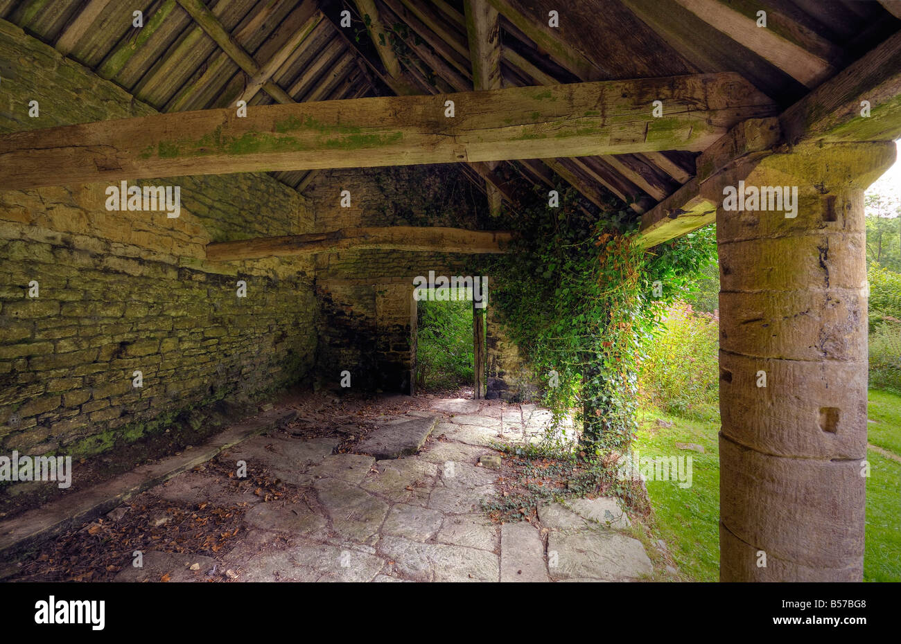 The Old Kennels Woodchester Park Interior showing roof construction Stock Photo