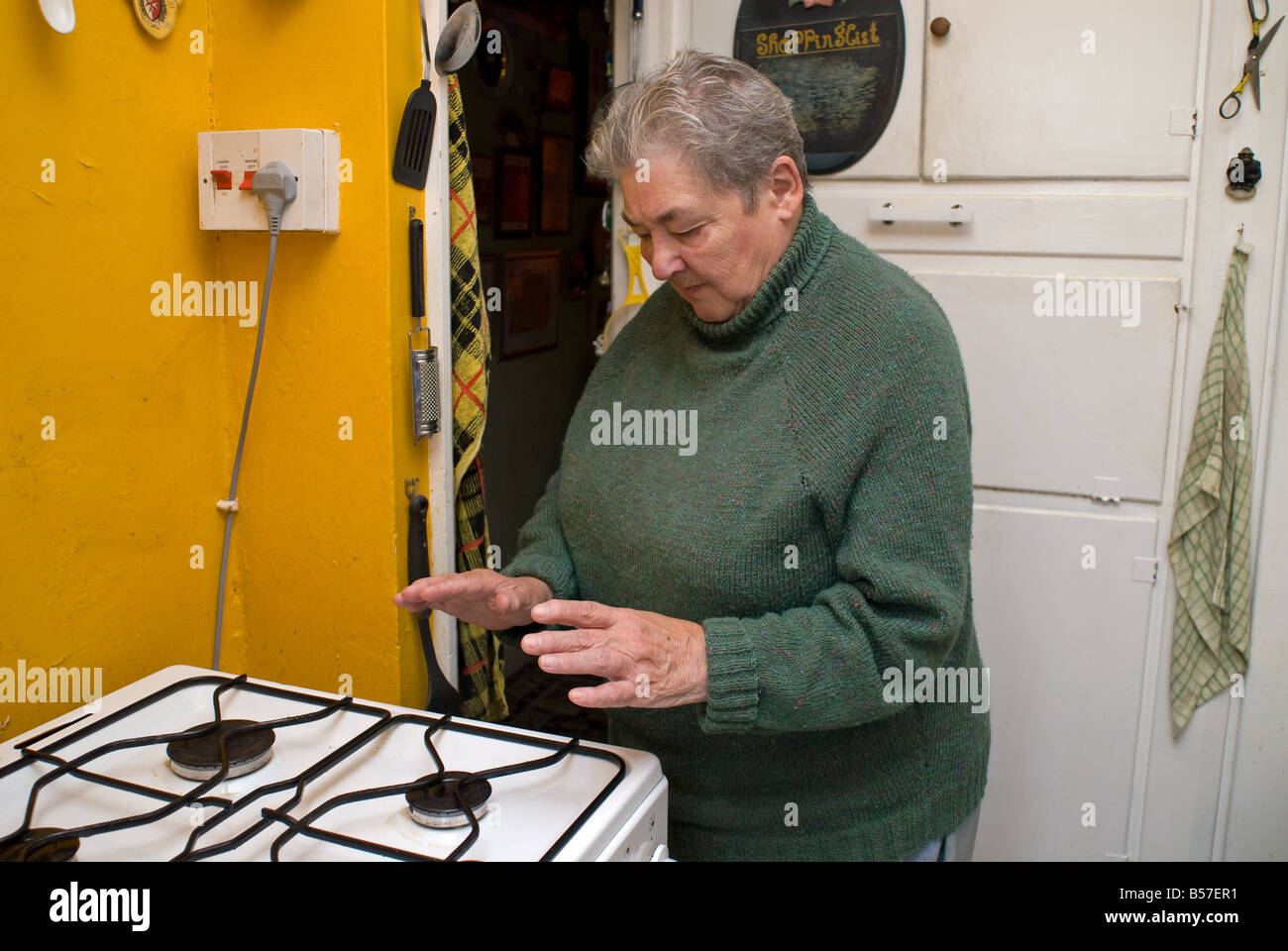 Elderly woman gas fire hires stock photography and images Alamy