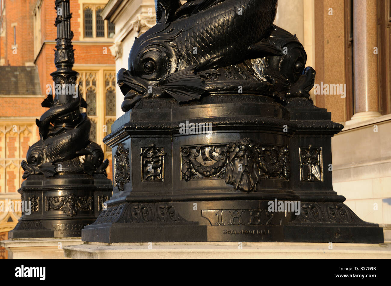 Lamps at the entrance to The City of London School, Victoria Embankment, London, UK Stock Photo
