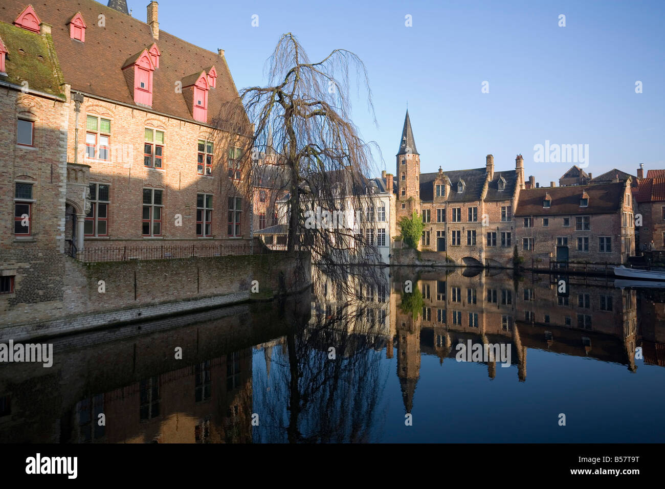 Rozenhoedkaai (quayside) and Belfry from Braambergstraat, near Markt, central Bruges, Belgium, Europe Stock Photo