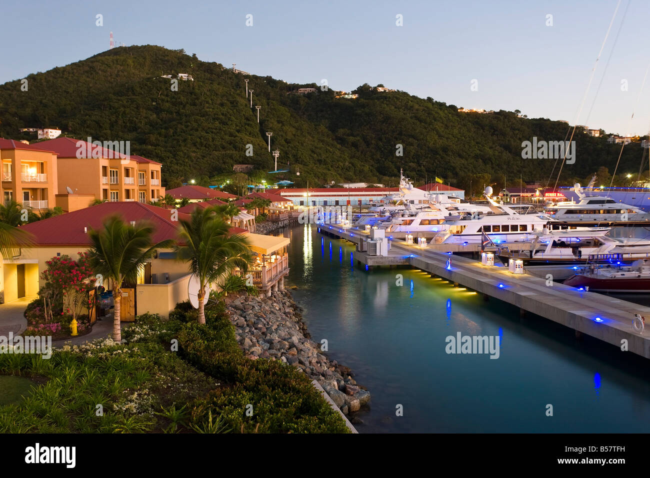 yacht-haven-grande-the-new-yacht-harbour-shopping-and-restaurant-st