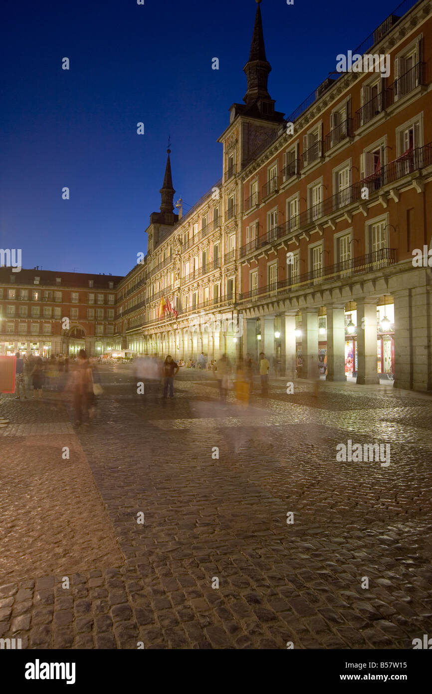 Plaza mayor madrid time lapse hi-res stock photography and images - Alamy