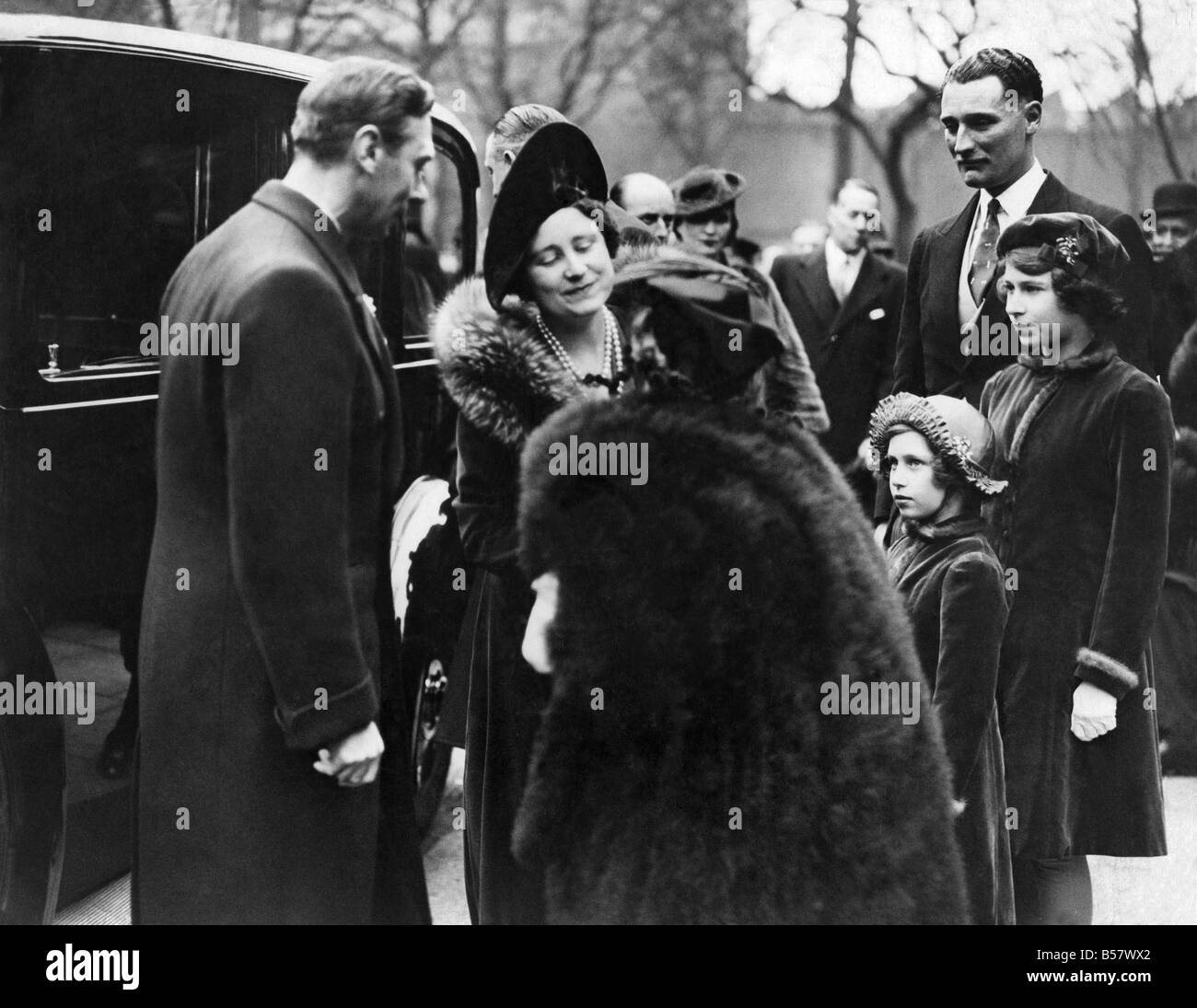 Elizabeth margaret Black and White Stock Photos & Images - Alamy