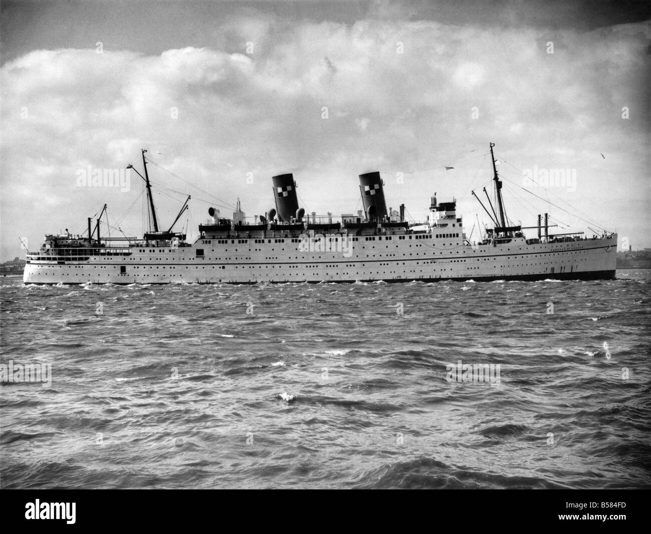 Ships: 'Empress of Canada'. August 1948 P005444 Stock Photo