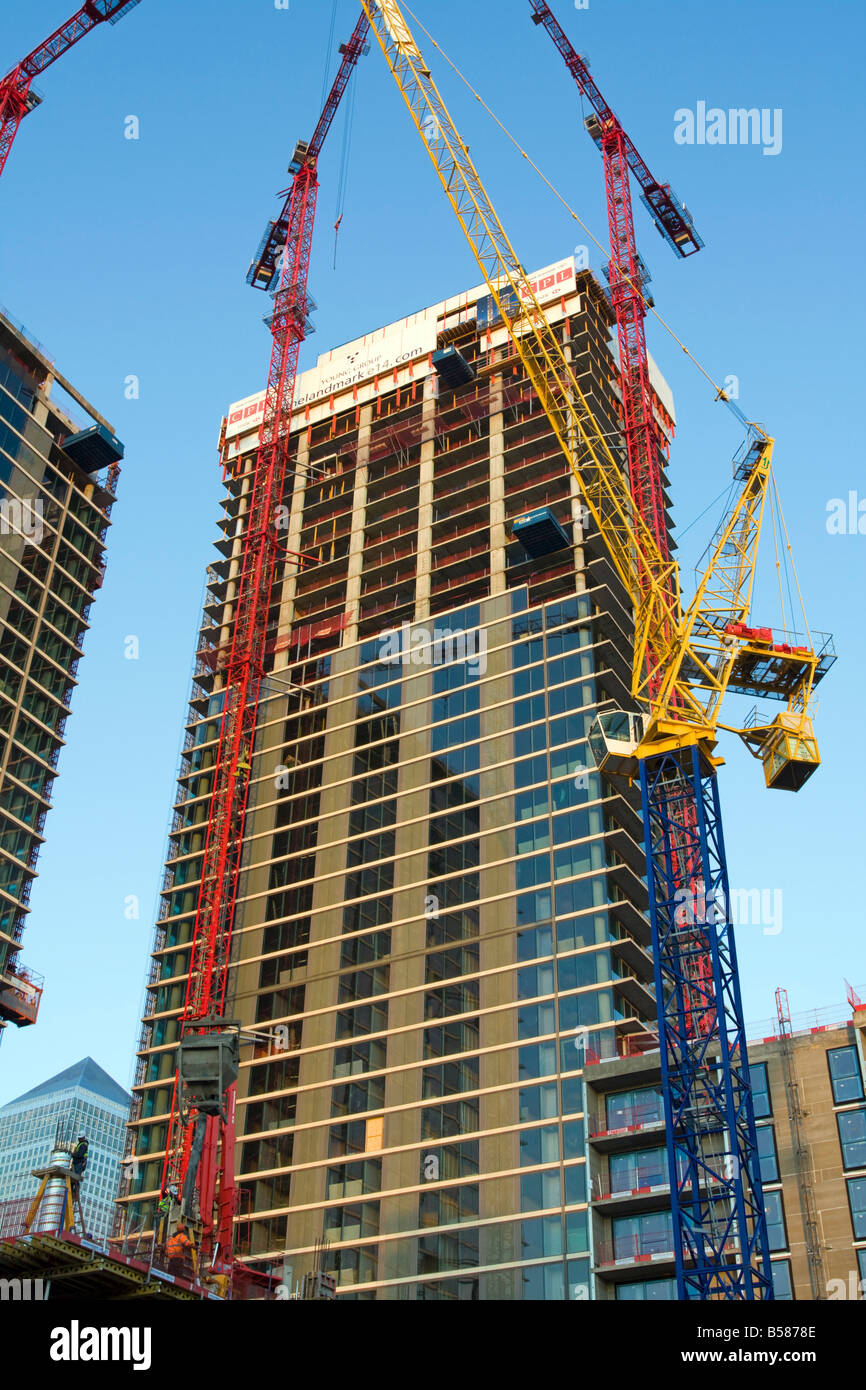 The Landmark E14 East Tower apartments Canary Wharf London under