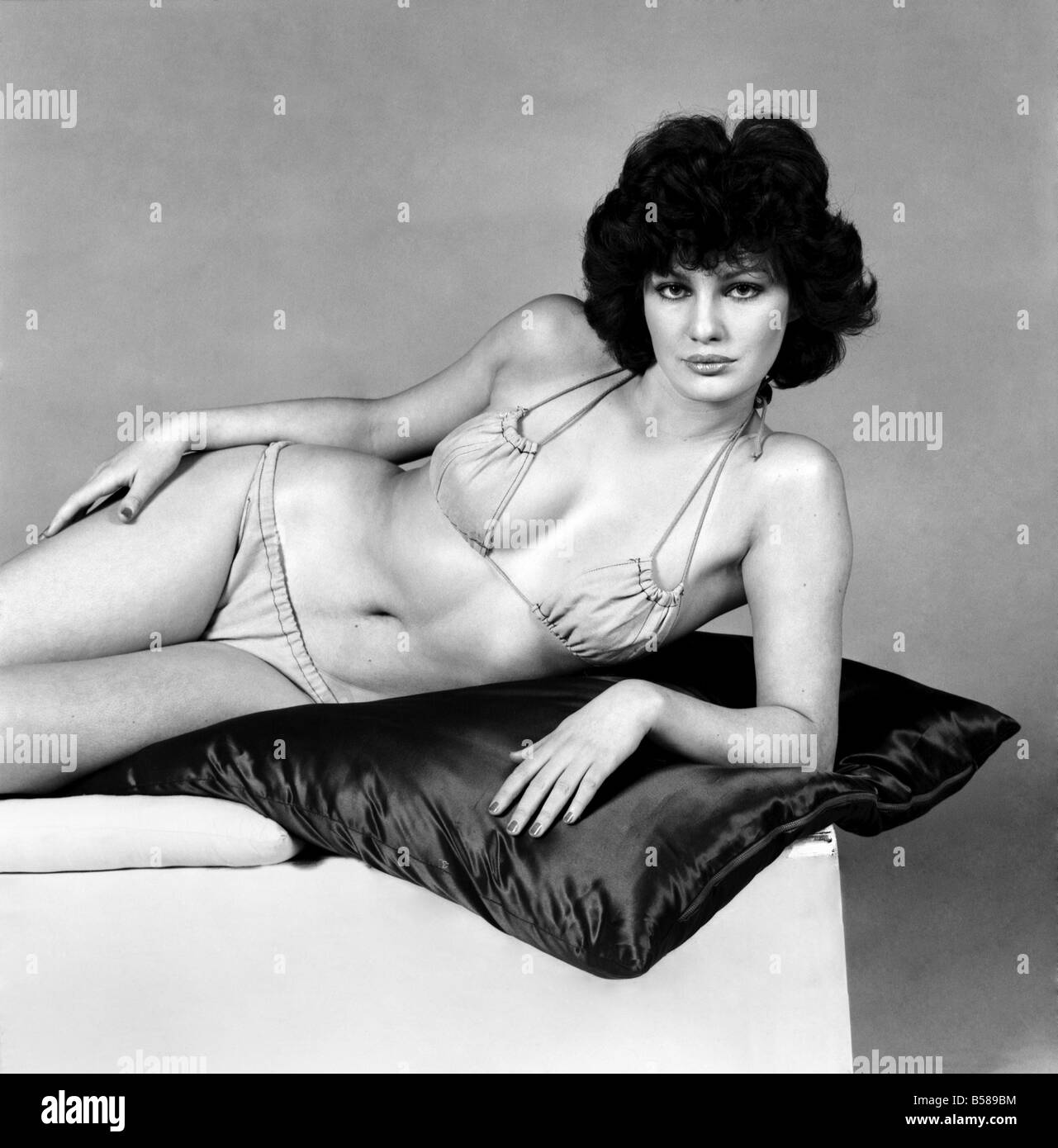 Carolyn moore hi res stock photography and images Alamy