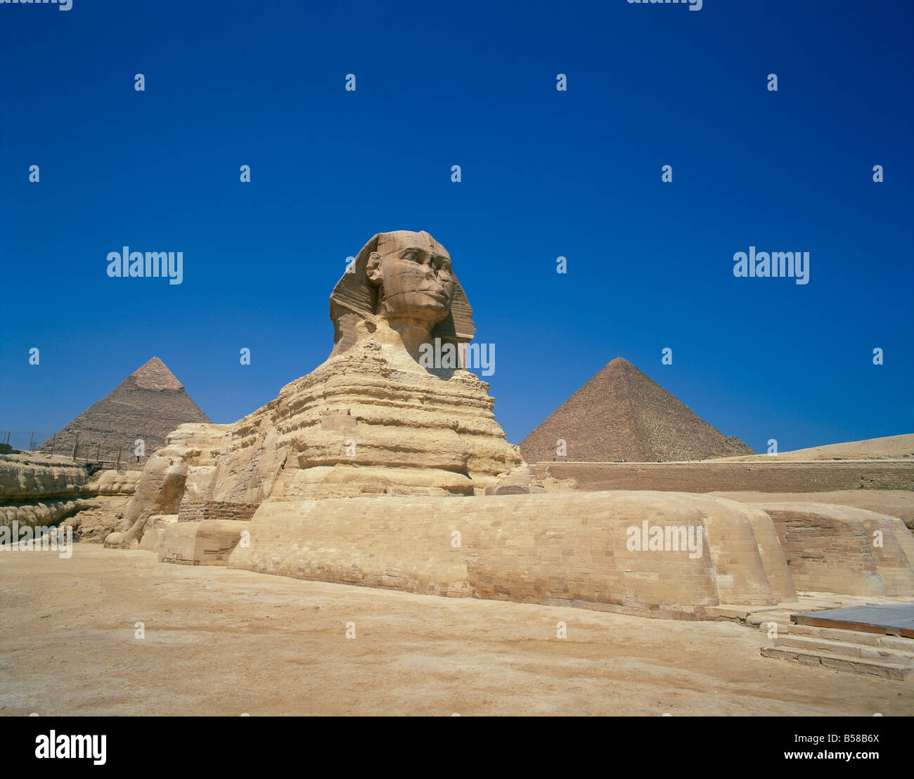The Great Sphinx and two of the pyramids at Giza UNESCO World Heritage ...