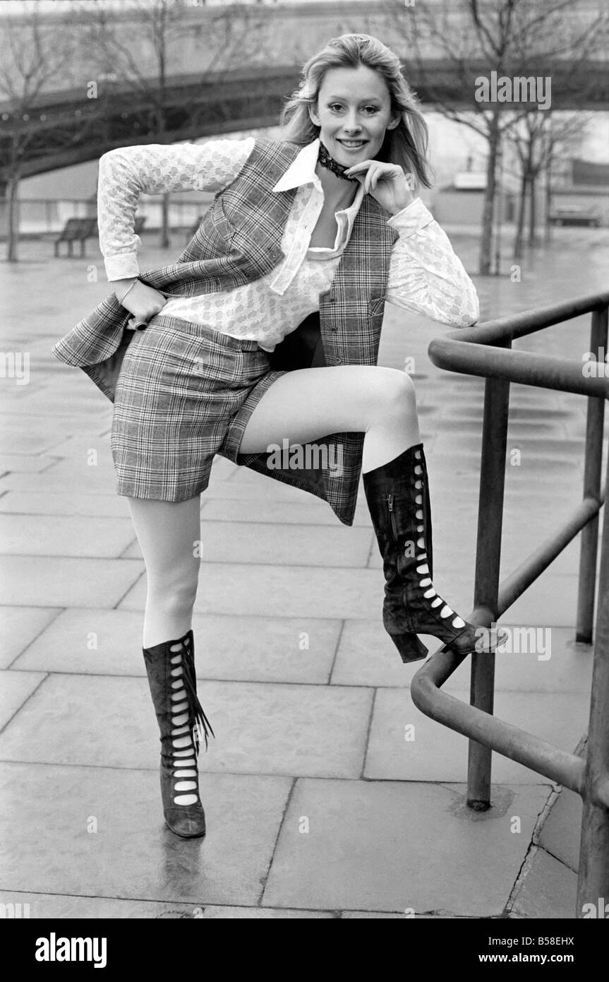 1970's Fashion: Shorts. January 1971 71-00161-007 Stock Photo