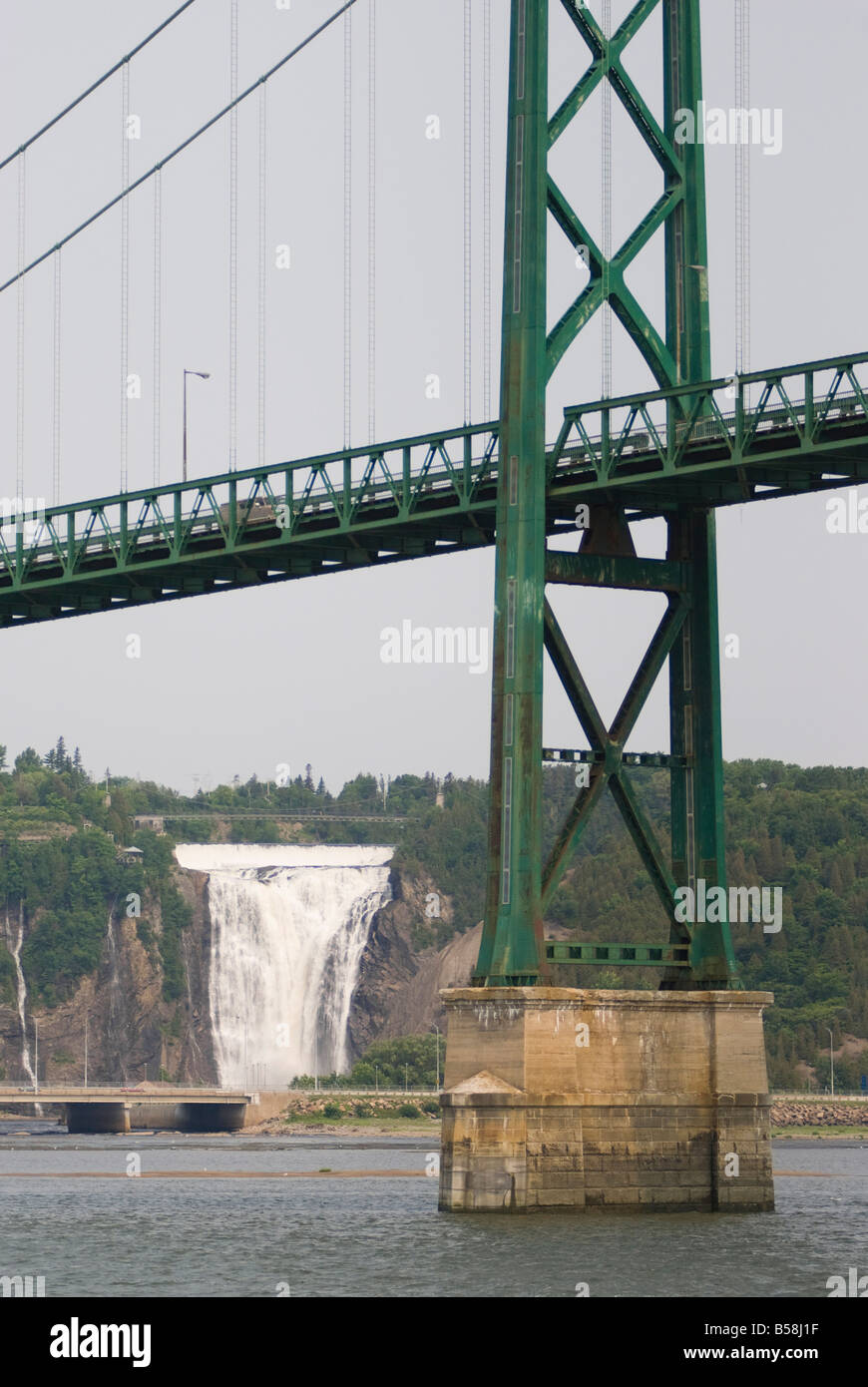 Montmorency falls suspension bridge quebec hi-res stock photography and ...