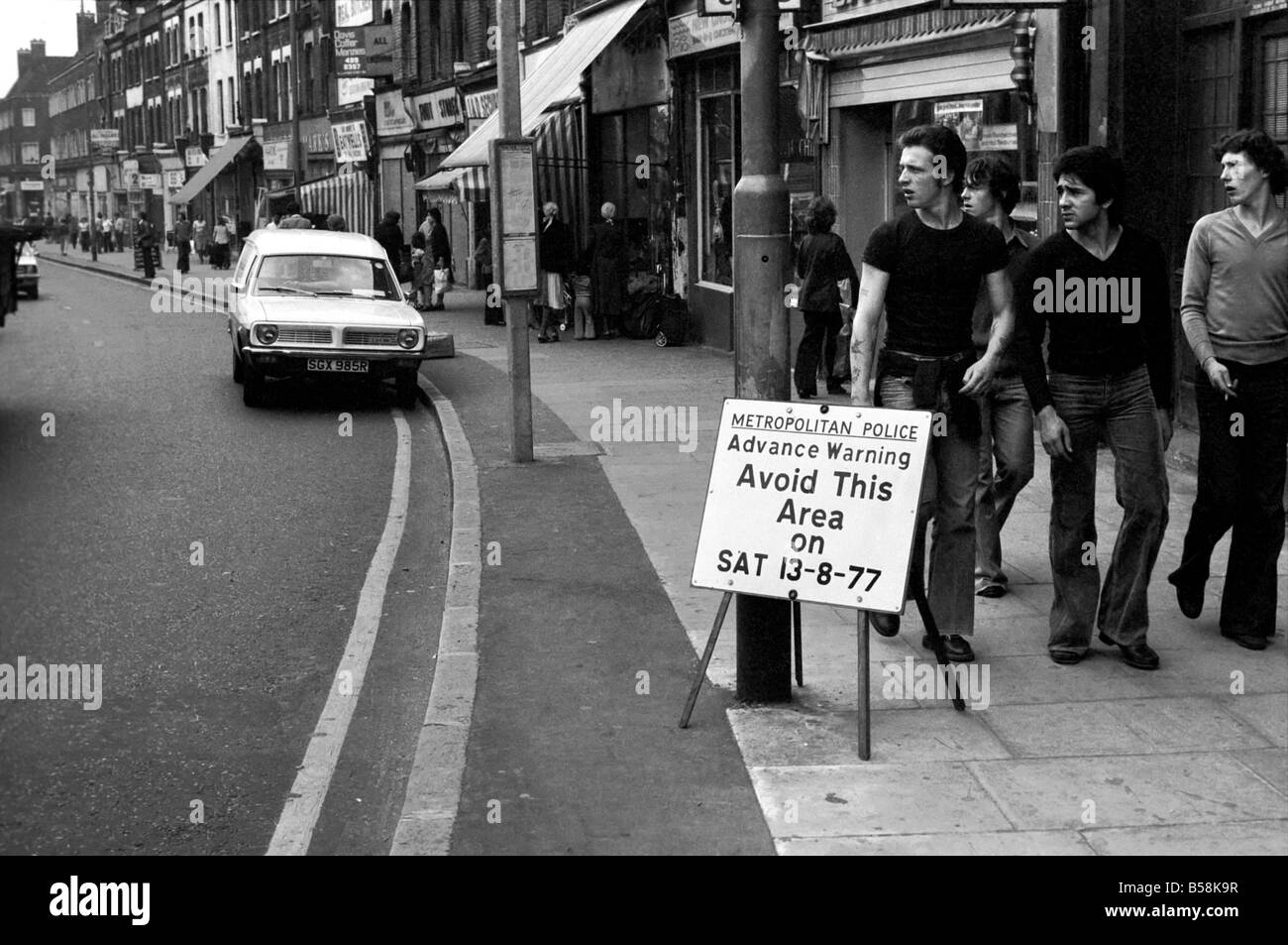 Lewisham Pre-Demonstration. August 1977 77-04344-003 Stock Photo