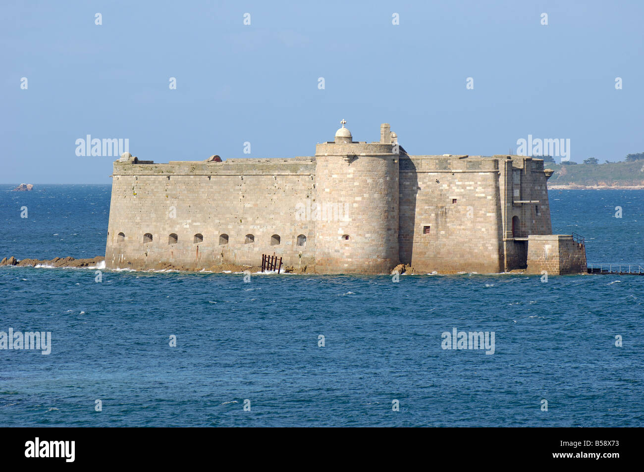 Taureau Castle, built by Vauban in the 17th century, Morlaix Bay, North Finistere, Brittany, France, Europe Stock Photo