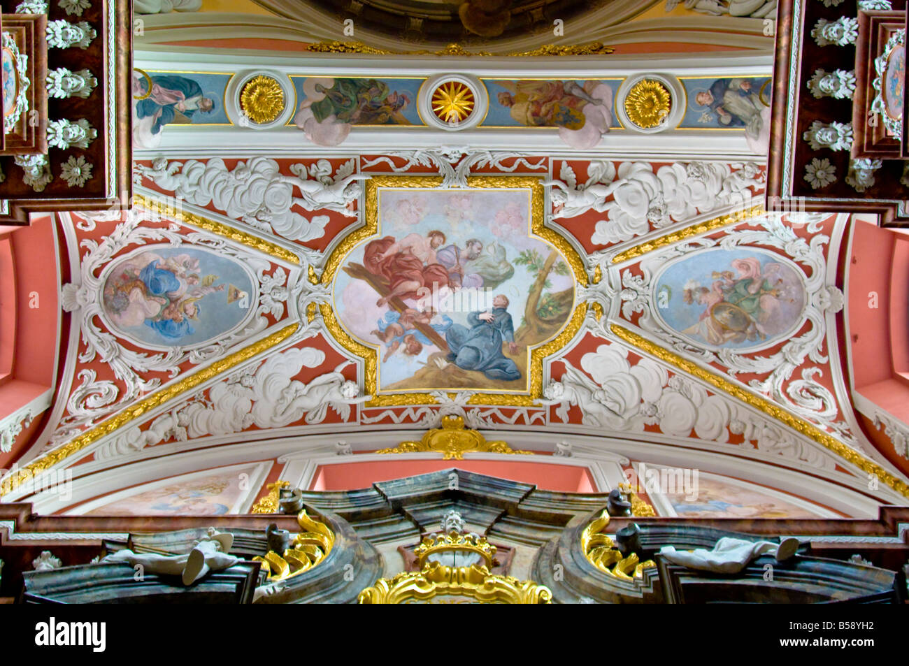 Poznan, Wielkopolska, Poland. Parish Church (Kosciol Farny) of St Stanislav (1651- 1705) Interior; painted ceiling Stock Photo