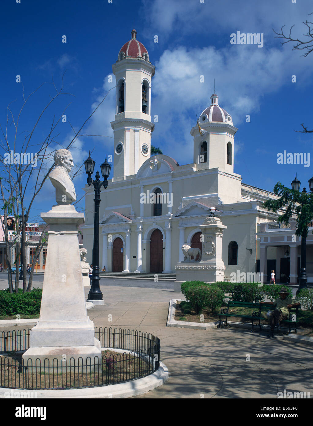 The Cathedral of the Immaculate Conception in the Parque Marti ...