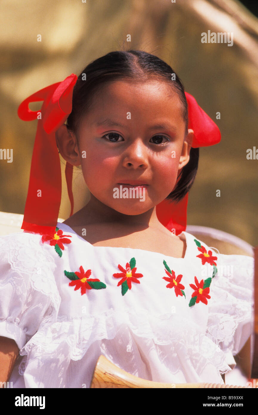 traditional mexican dress little girl