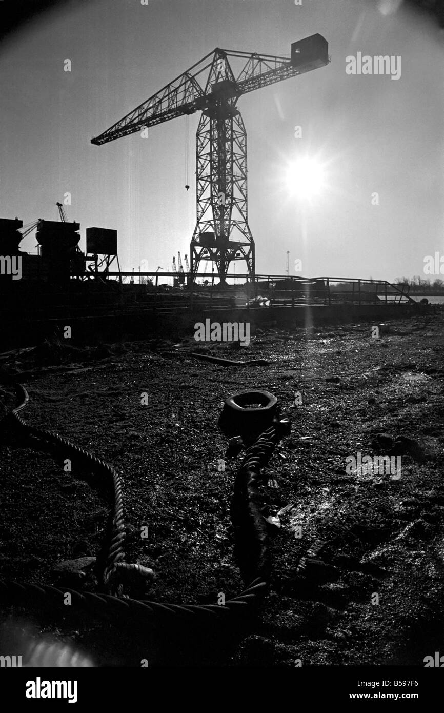 Industry Ship building: The John Brown shipyard on the Clyde left to decay. June 1981 PM 81-02957-003 Stock Photo