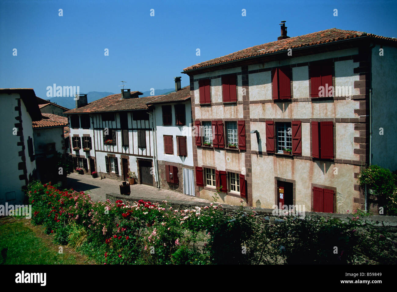 St Jean Pied de Port Pays Basque Aquitaine France Europe Stock Photo ...