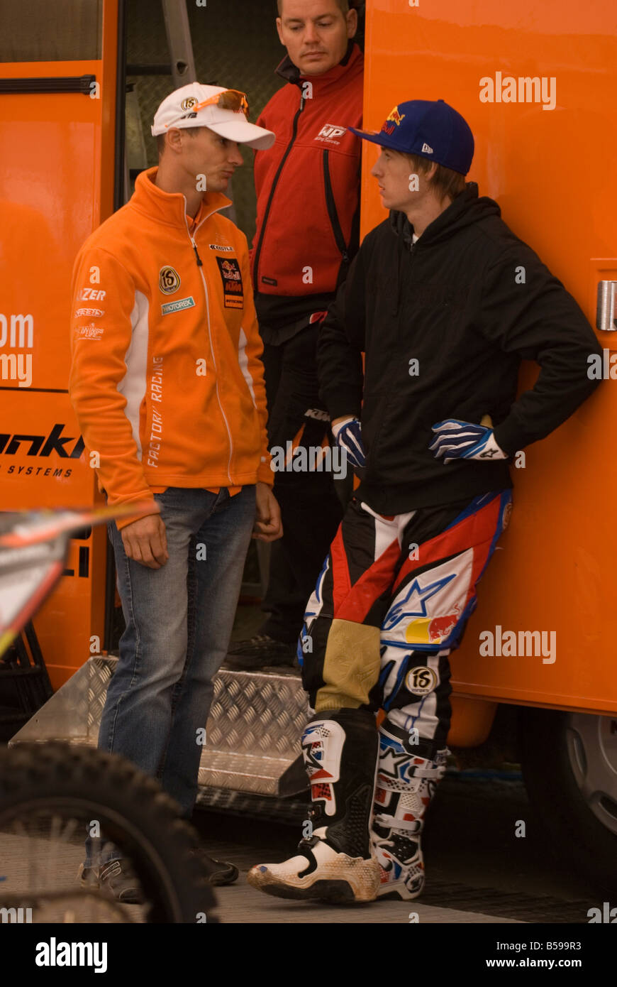 Tommy Searle & Stefan Everts, Team KTM Great Britian 2008 Stock Photo
