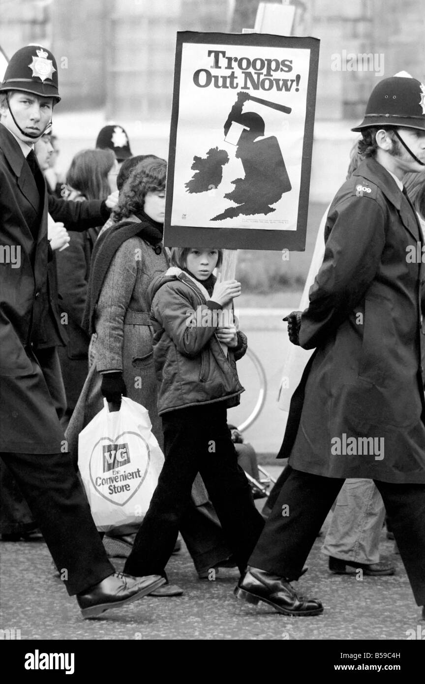 Police ireland 1970s hi-res stock photography and images - Alamy