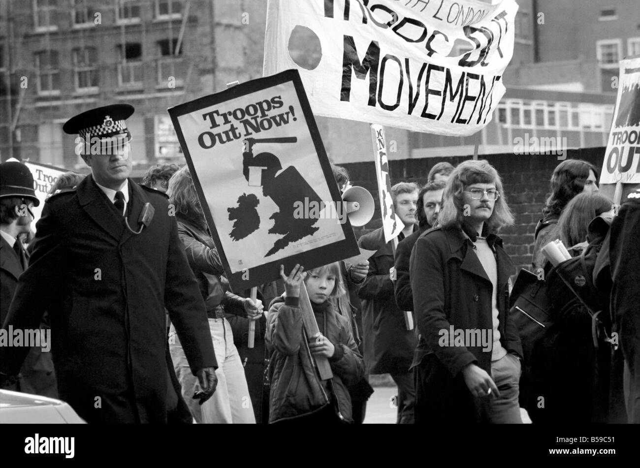 Police ireland 1970s hi-res stock photography and images - Alamy
