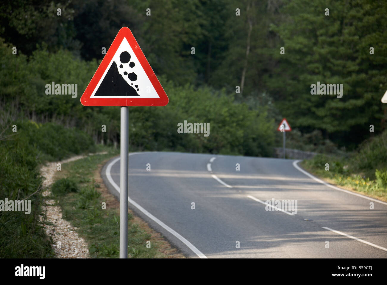 Landslide warning sign hires stock photography and images Alamy