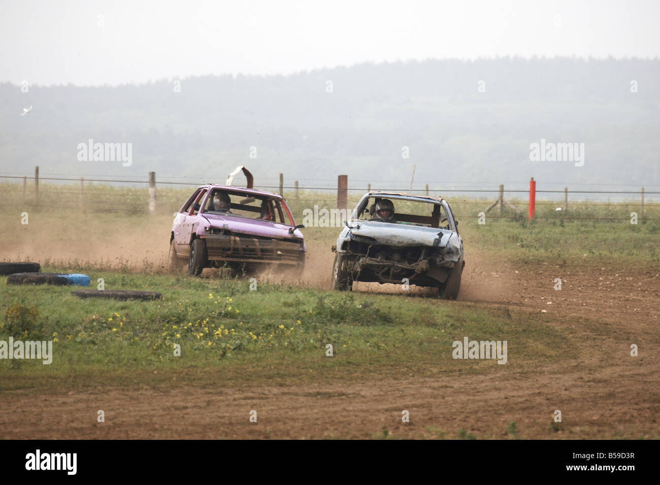 Uk banger racing hi-res stock photography and images - Alamy