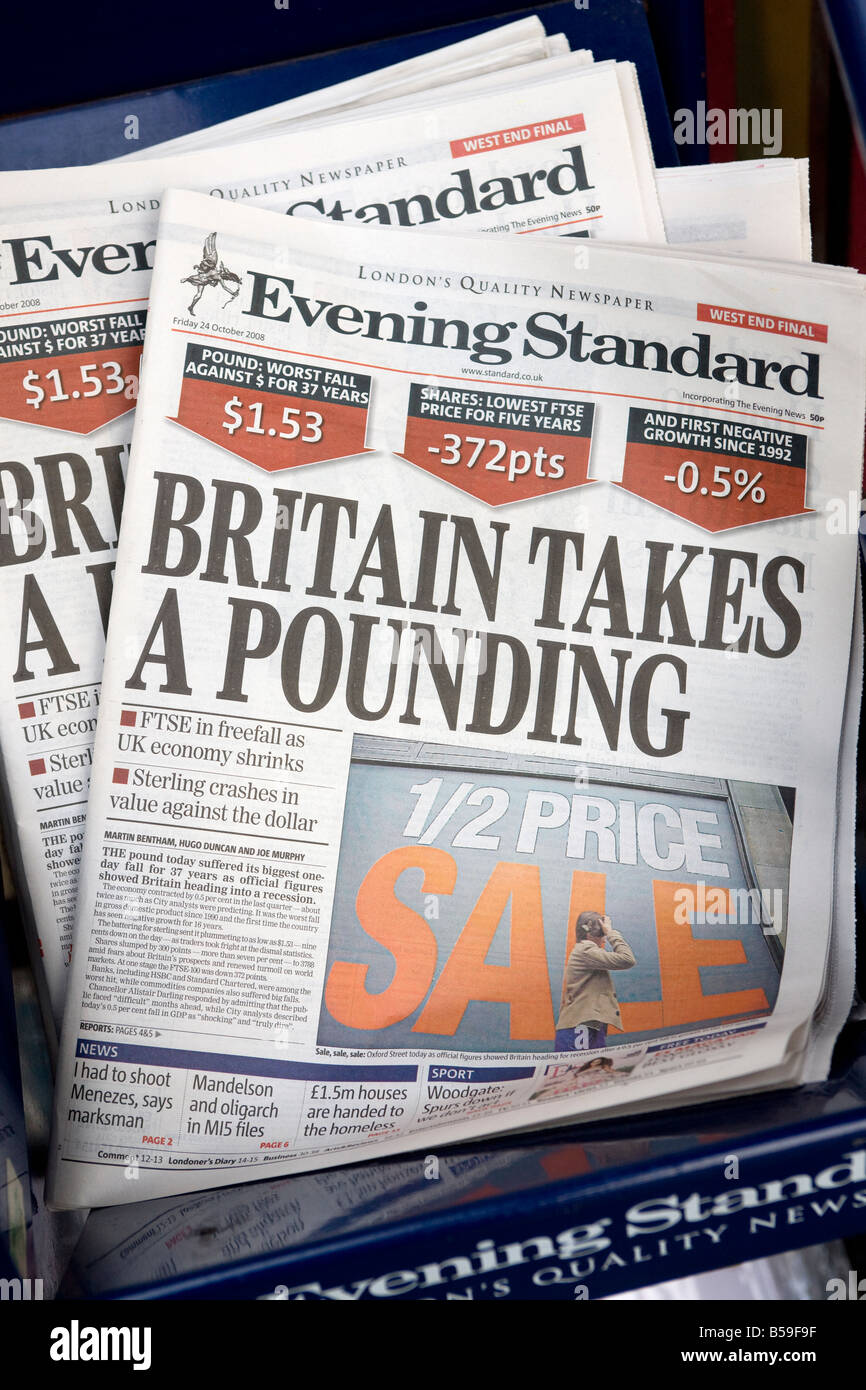 Evening standard london newspaper headlines hires stock photography