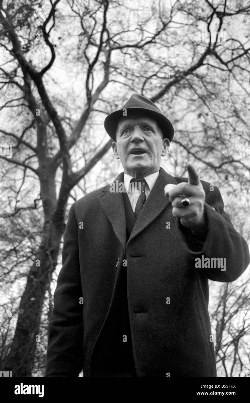 Mr. James Hanratty addressing the gathering at Speakers Corner during a protest against the execution of his son. Jmaes Hanratty, for the A6 murders;December 1969 ;Z12069 Stock Photo