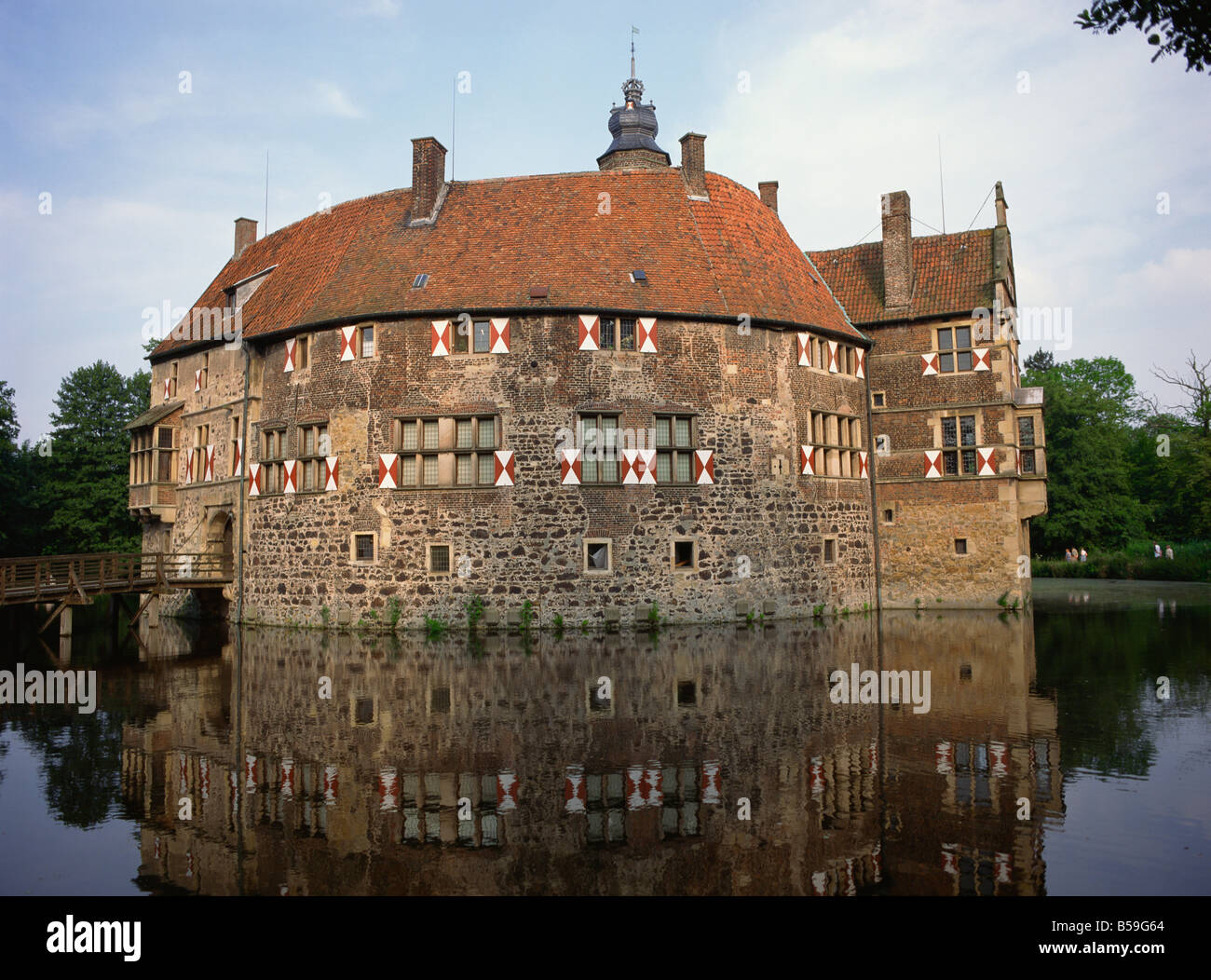 Vischering water castle Ludinghausen southwest of Munster Nord Rhein Westfalen Germany Europe Stock Photo