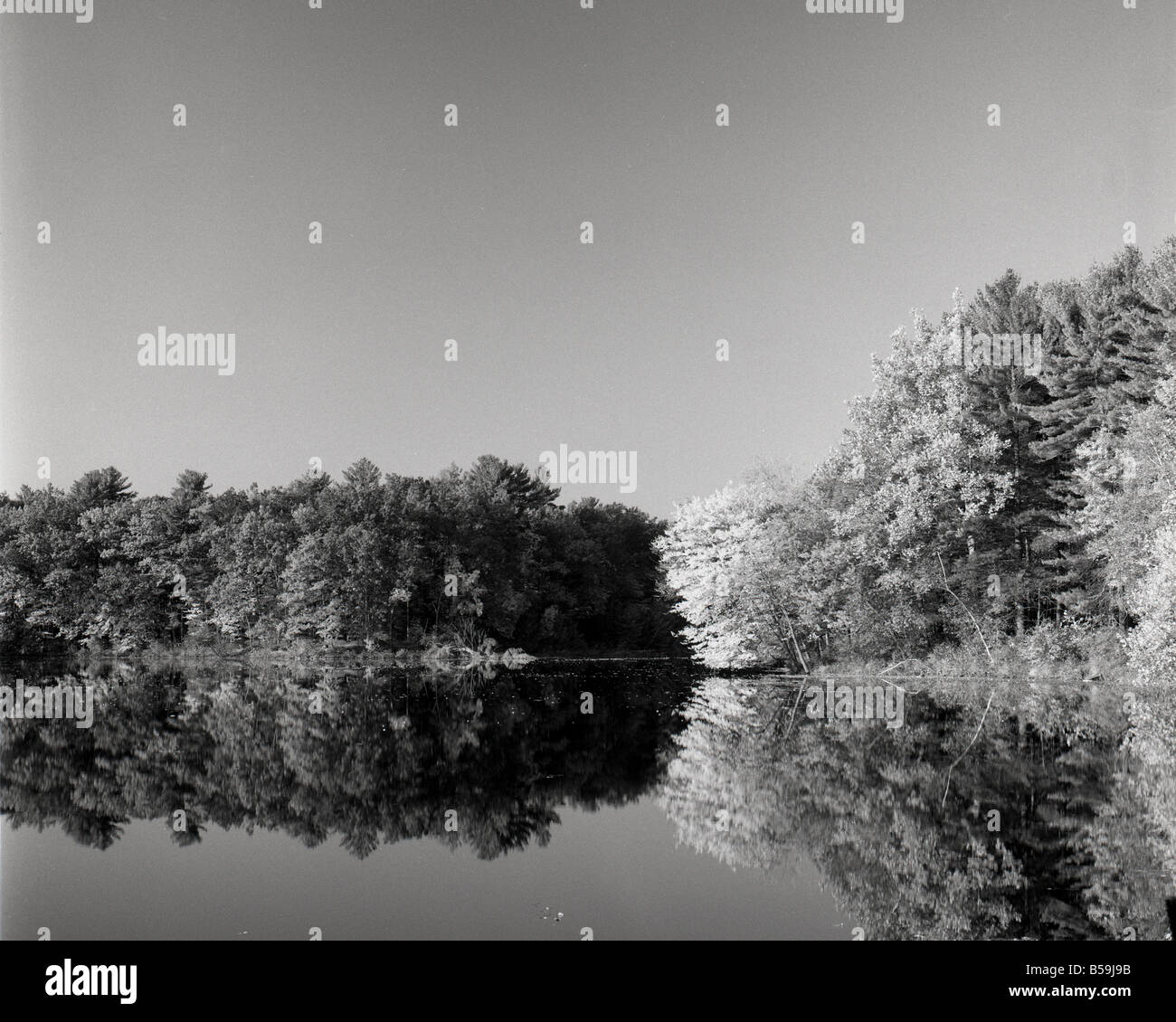 The reservoir in Autumn at Mine Falls Park in Nashua, New Hampshire ...
