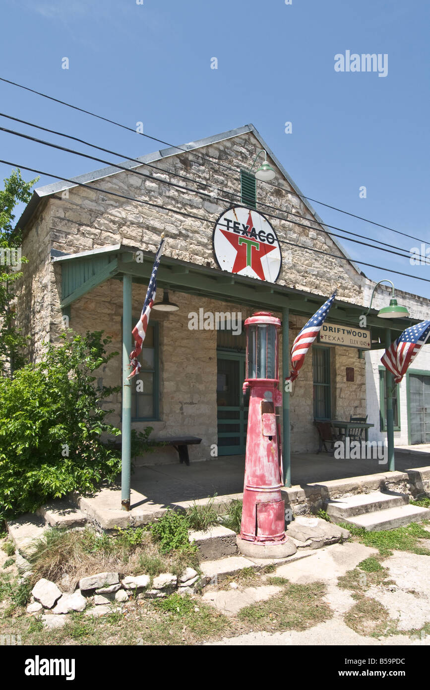 Texas Hill Country Driftwood historic gas filling station Stock Photo
