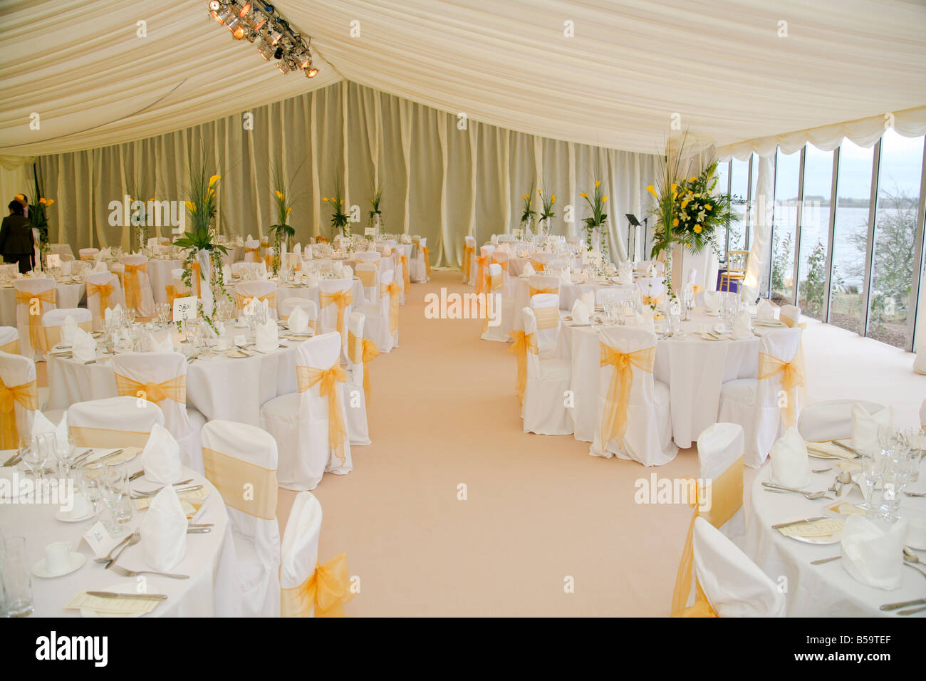 formal wedding reception