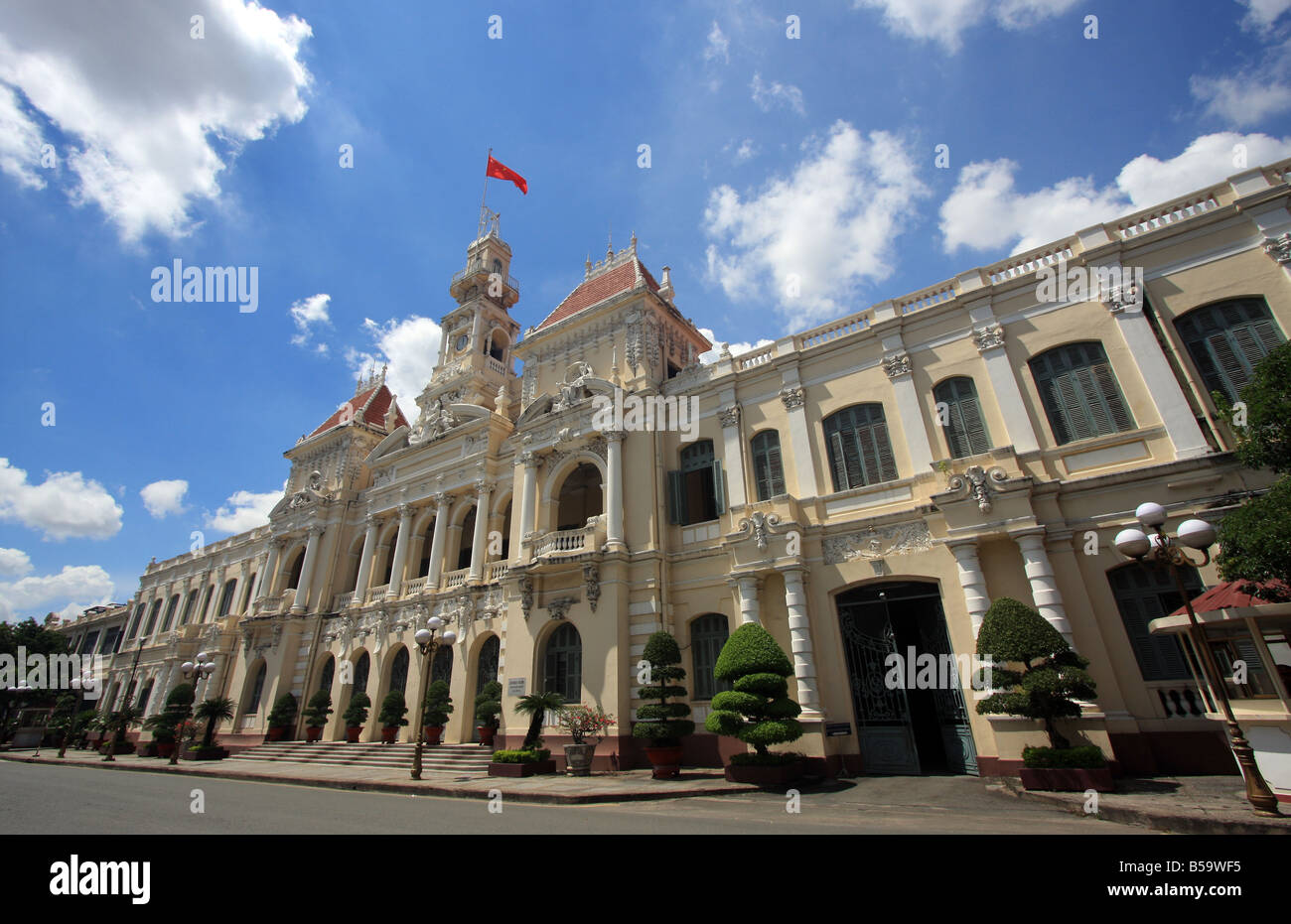 Hotel de Ville, Saigon Stock Photo - Alamy
