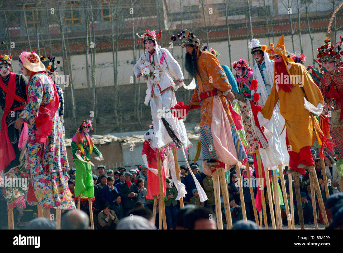 Qinghai provinces hi-res stock photography and images - Alamy