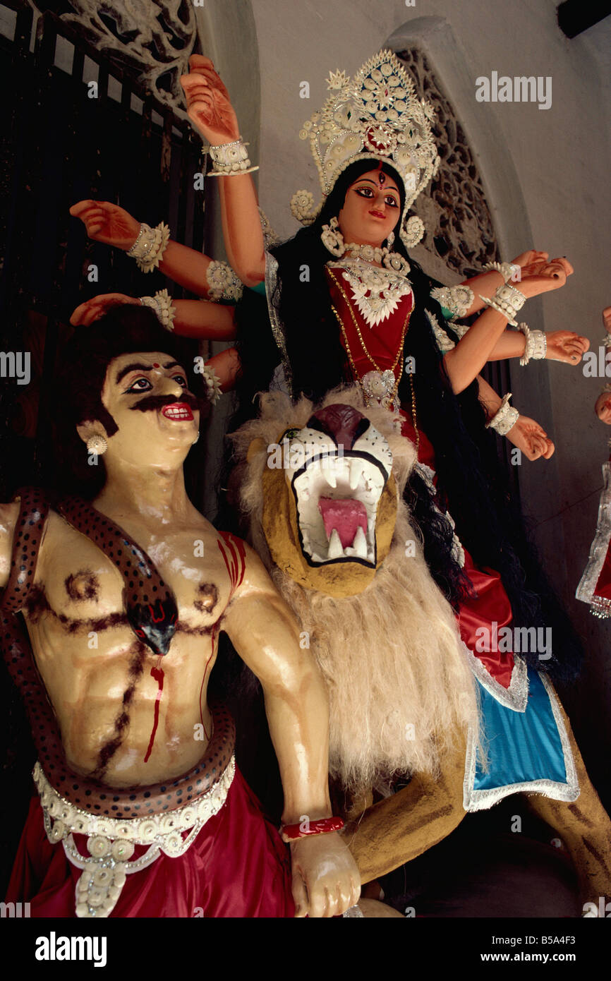 Hindu goddess arms hi-res stock photography and images - Alamy