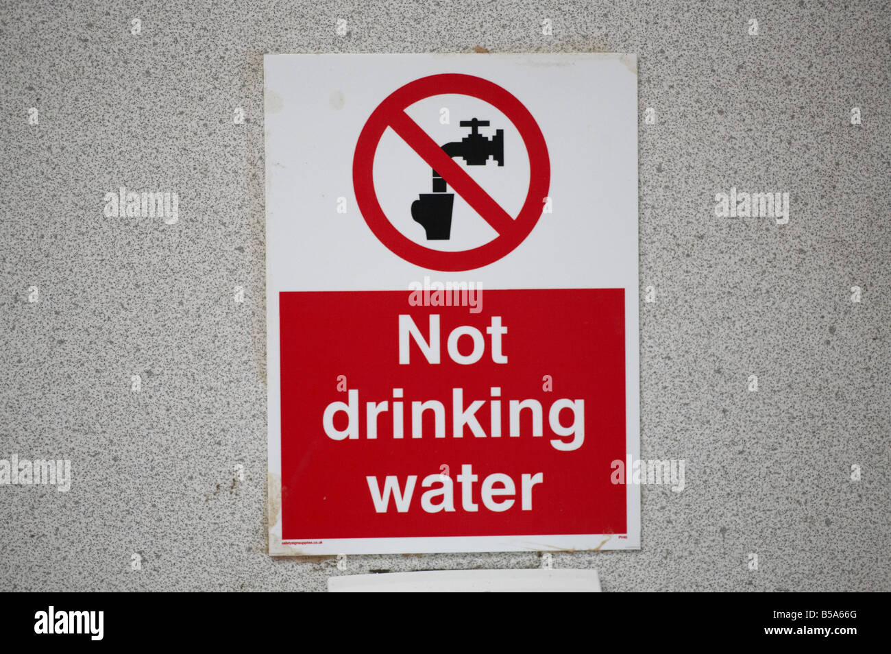 Not Drinking water warning sign Stock Photo
