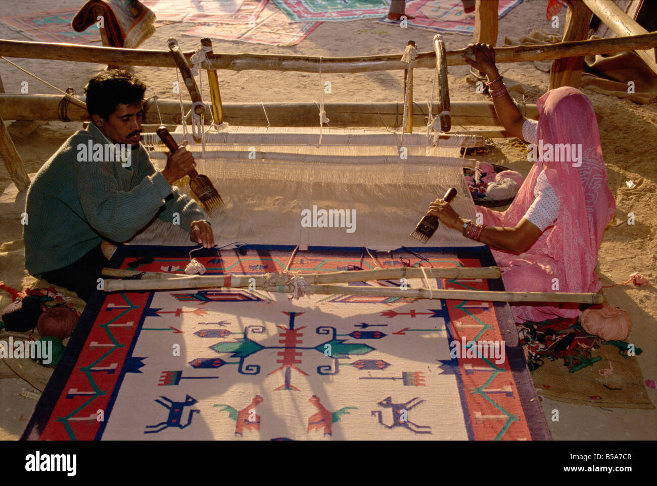 Weaving durries near Jodhpur Rajasthan state India Asia Stock Photo