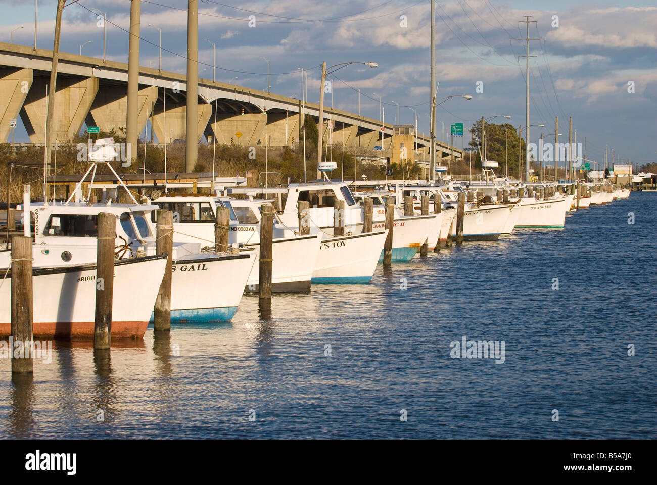Kent Narrows work boats Stock Photo Alamy
