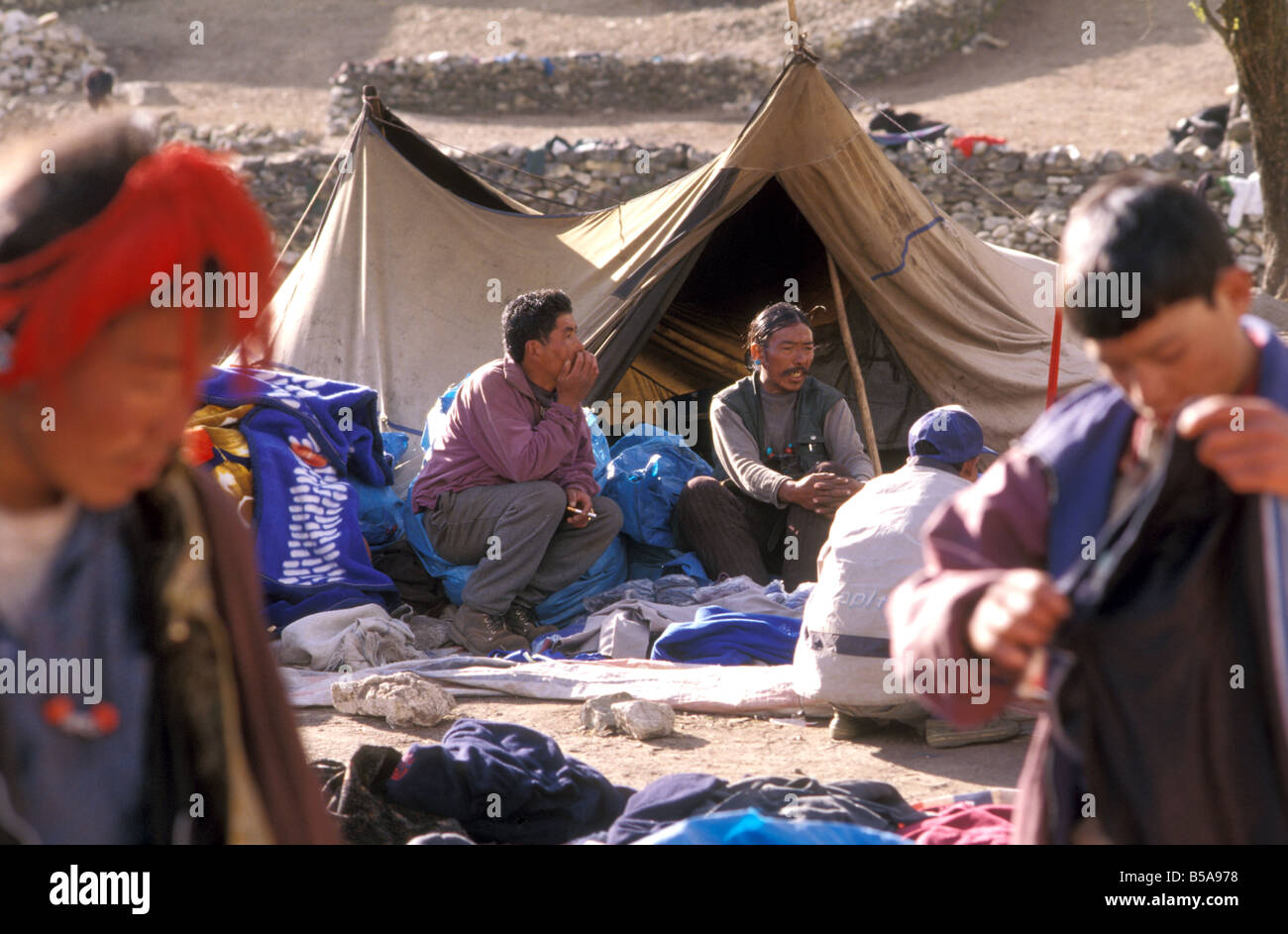 tibet market namche bazaar nepal Stock Photo Alamy