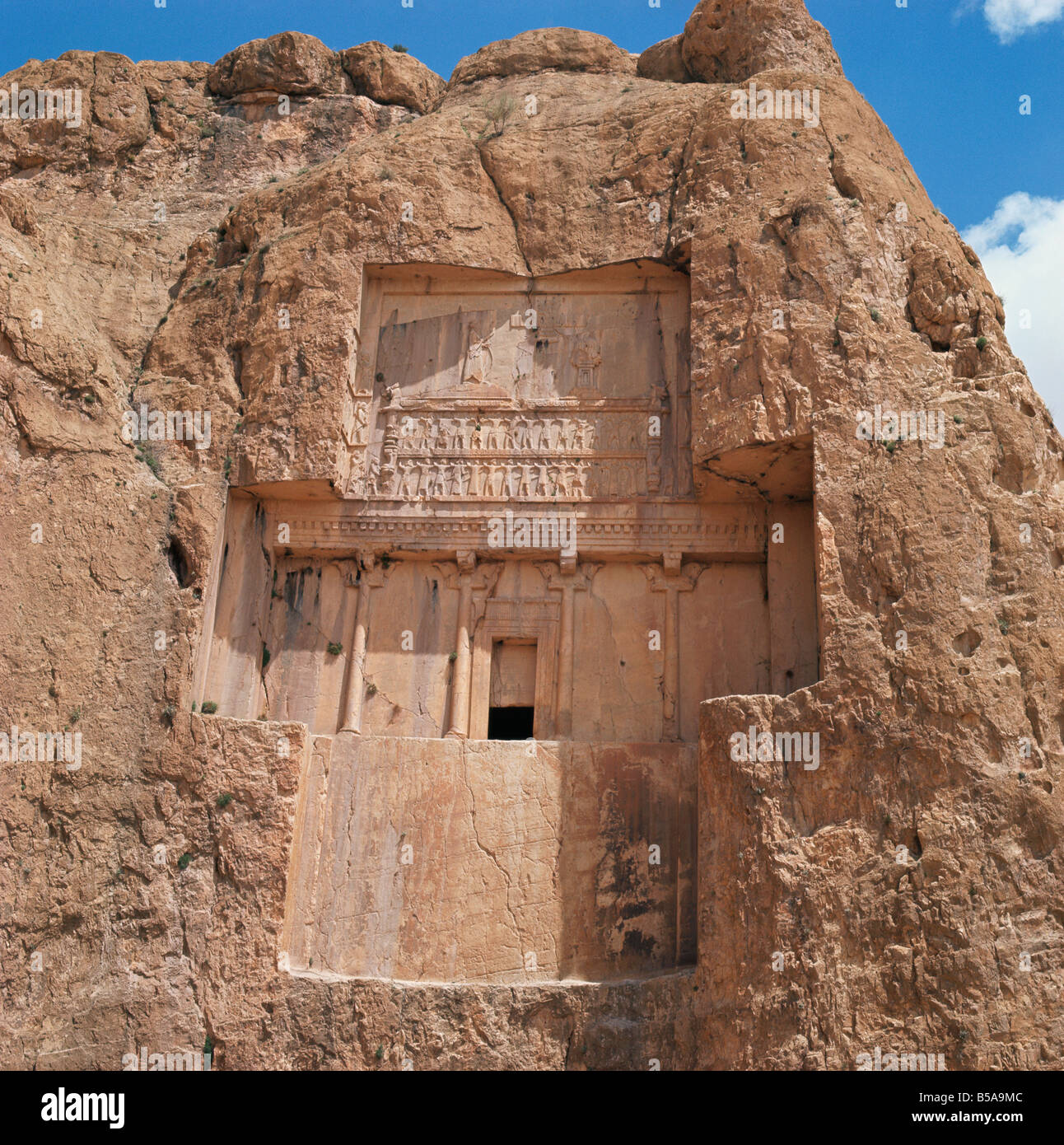 Rock cut tomb of Darius II Naqsh e Rustam Iran Middle East Stock Photo ...